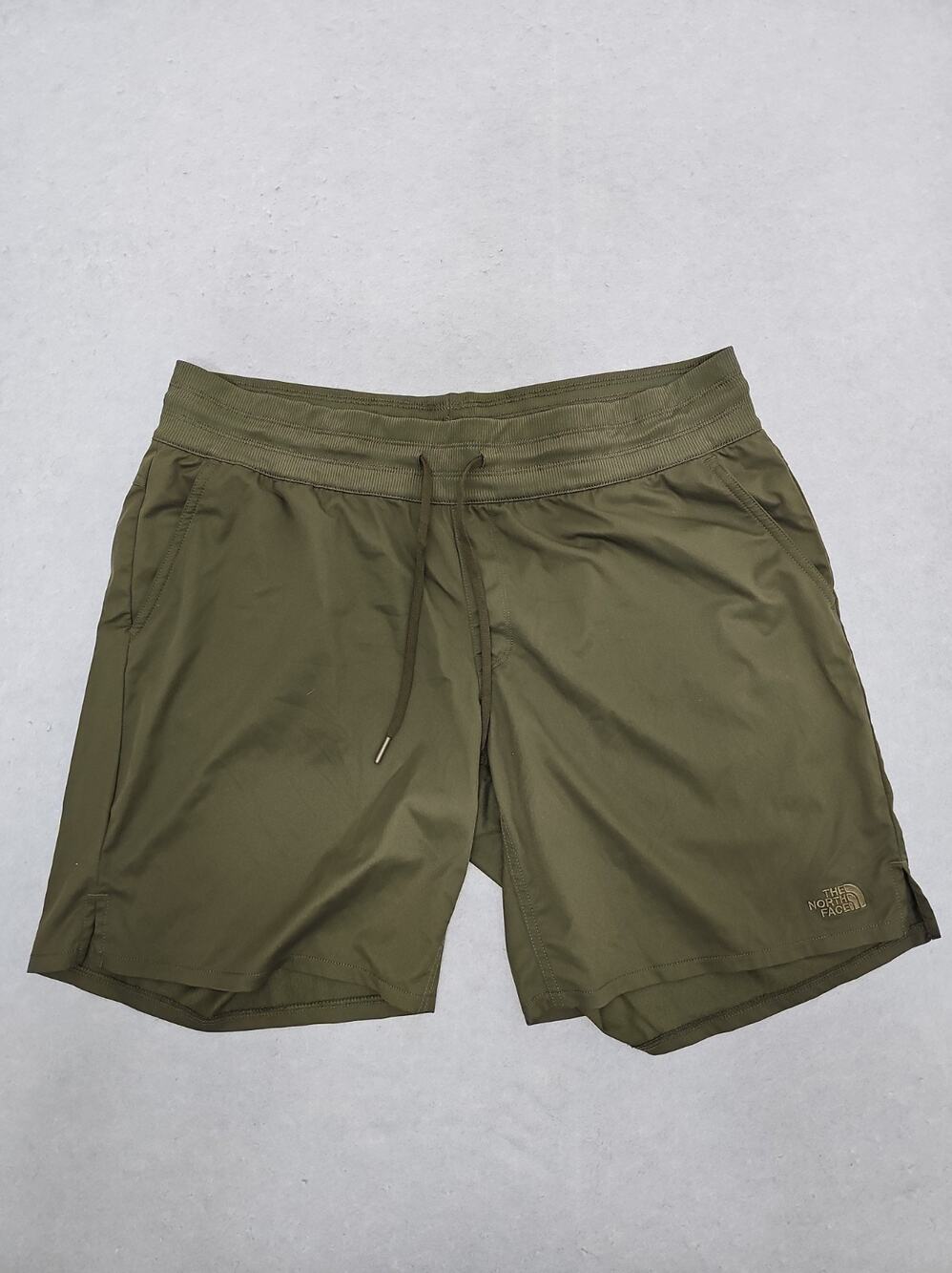 The North Face Womens Bermuda Shorts Olive Green XL Pockets Beach Swim Elastic